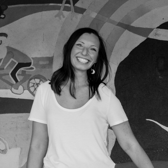 Meet your Posher, Annuka - Picture 1 of 1